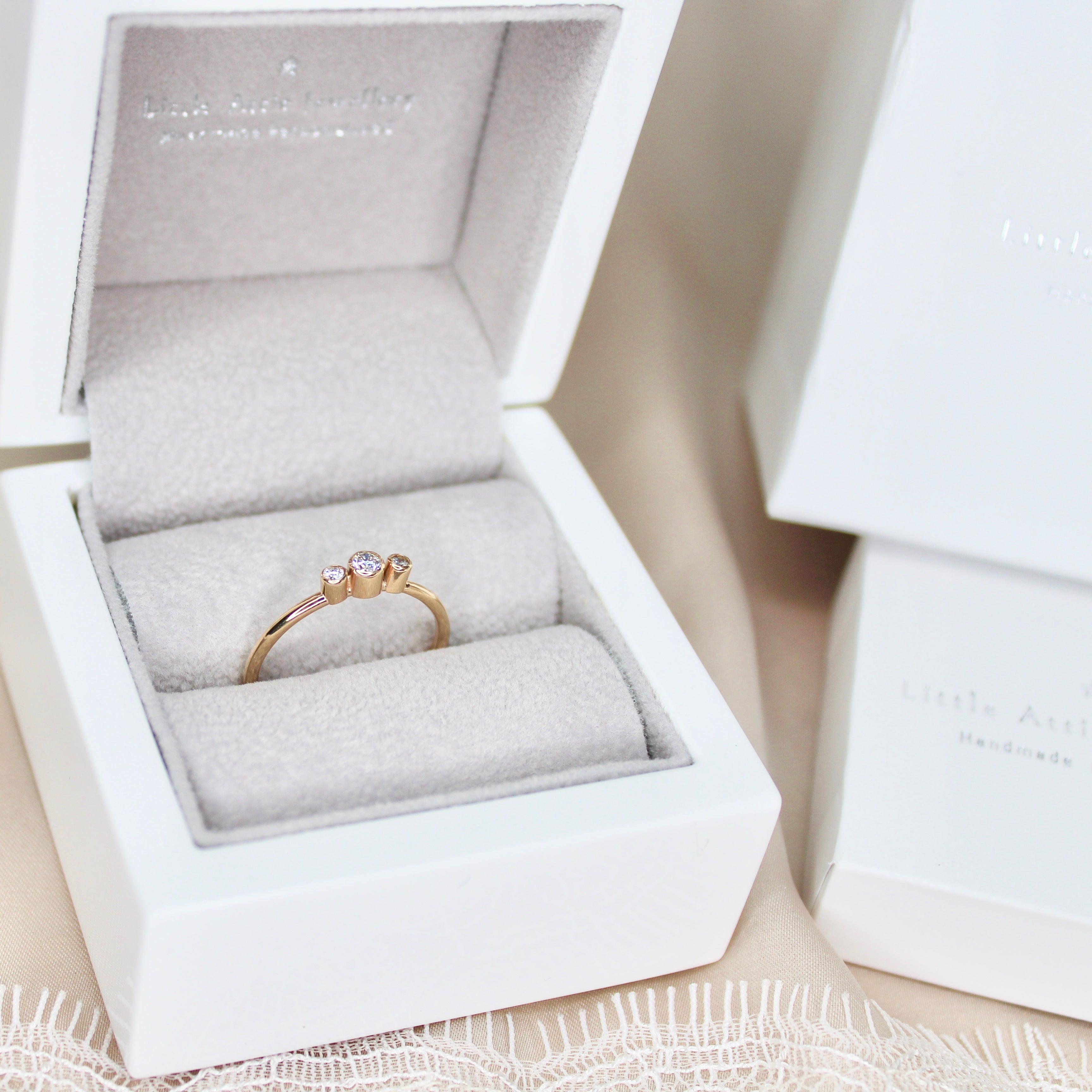 Sunbeam Ring Diamond & 9ct Gold