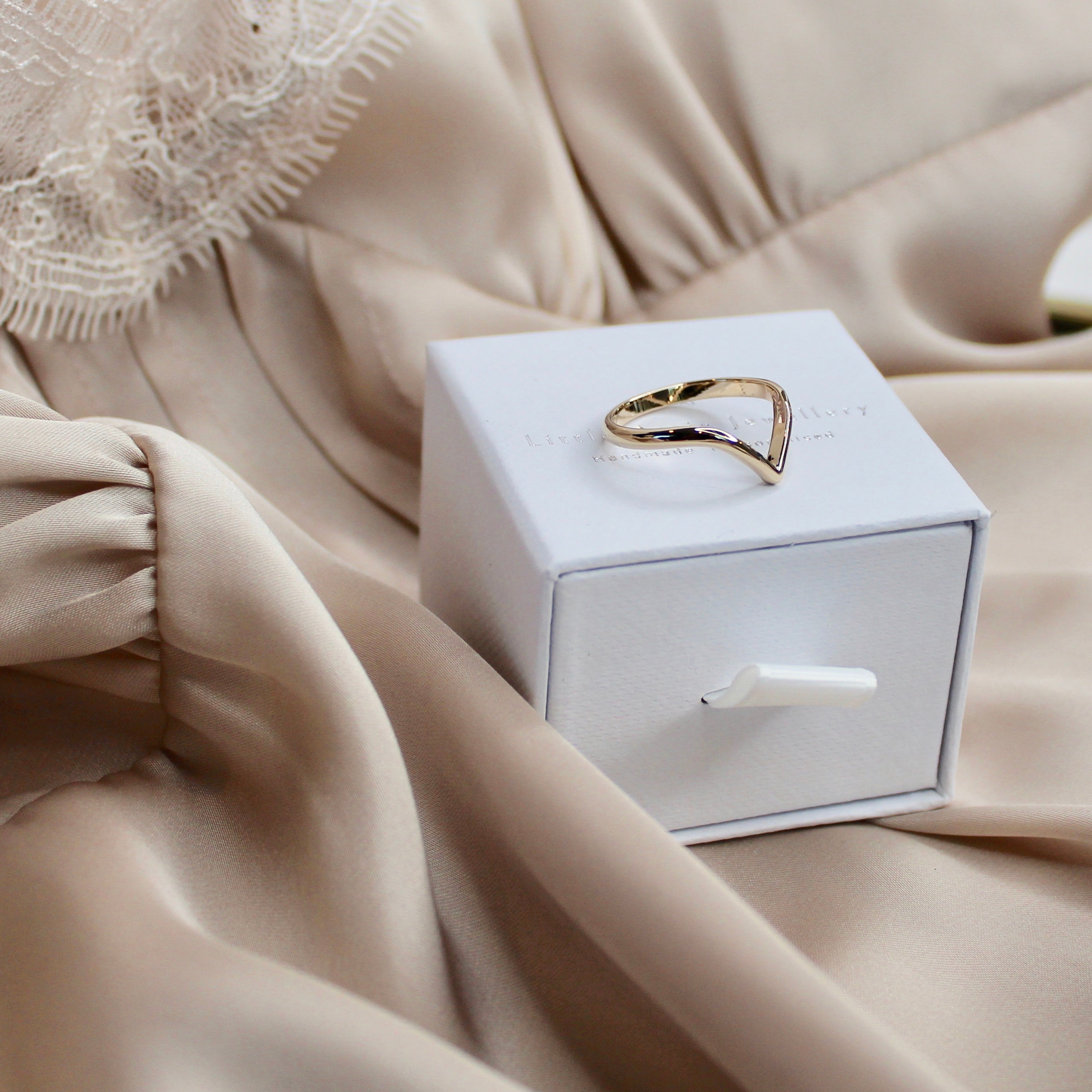 Wishbone Ring