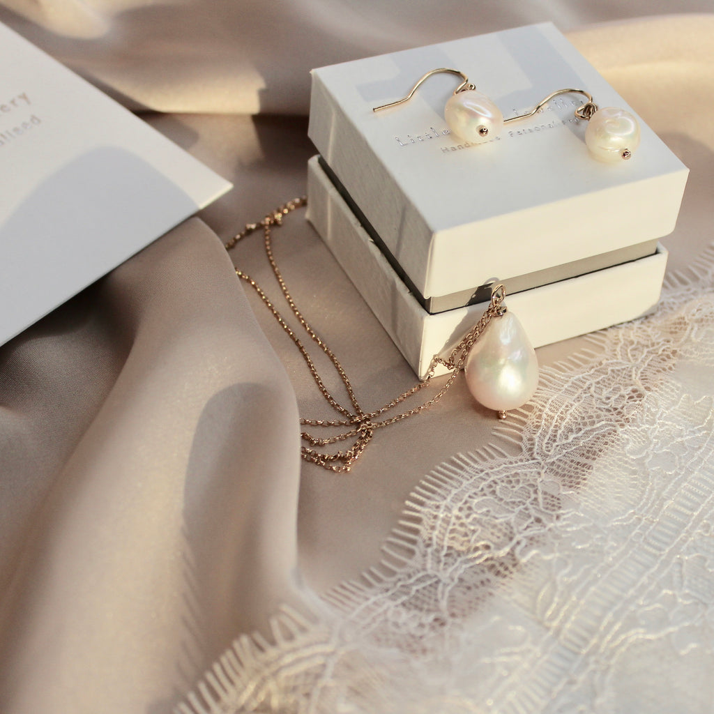 Baroque Pearl Earrings