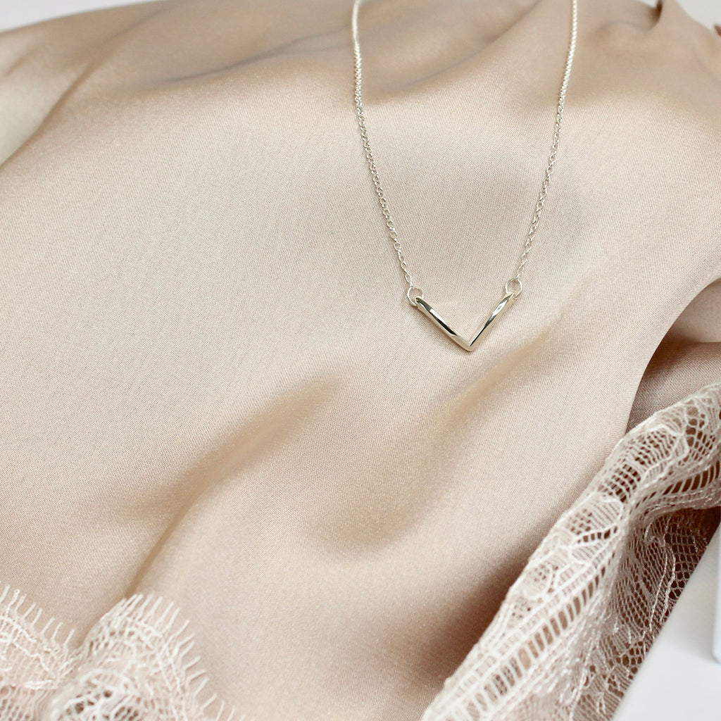 Wishbone Pendant
