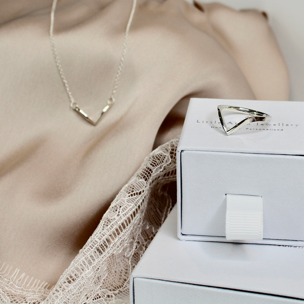 Wishbone Pendant